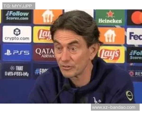 弗兰克称赞维尔茨与哈维西蒙斯同样出色适应新联赛是关键挑战 弗兰克称赞维尔茨与哈维西蒙斯同样出色适应新联赛是关键挑战